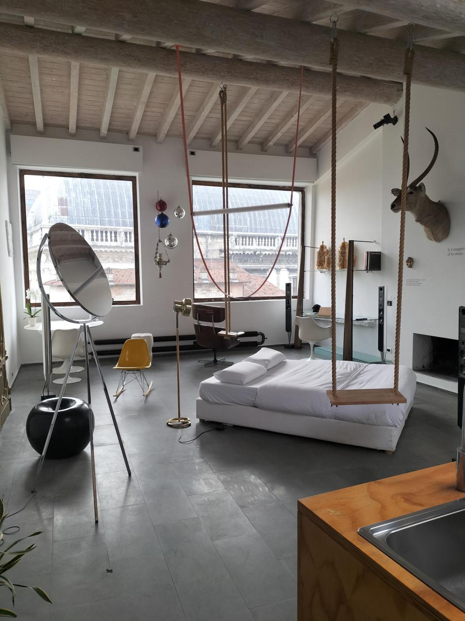 Ferienwohnung Spirit Of The Moon Brescia Exterior foto