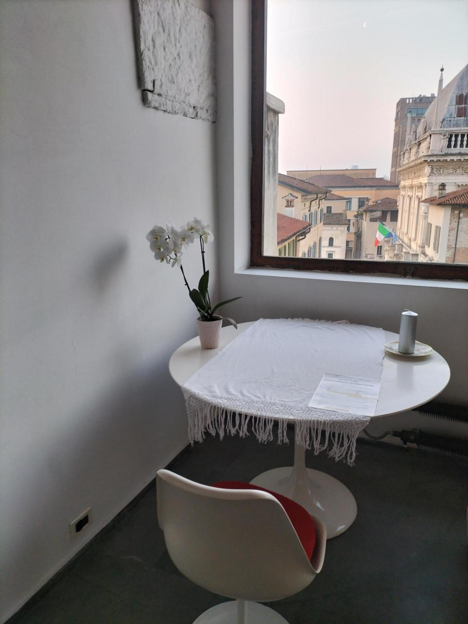 Ferienwohnung Spirit Of The Moon Brescia Exterior foto