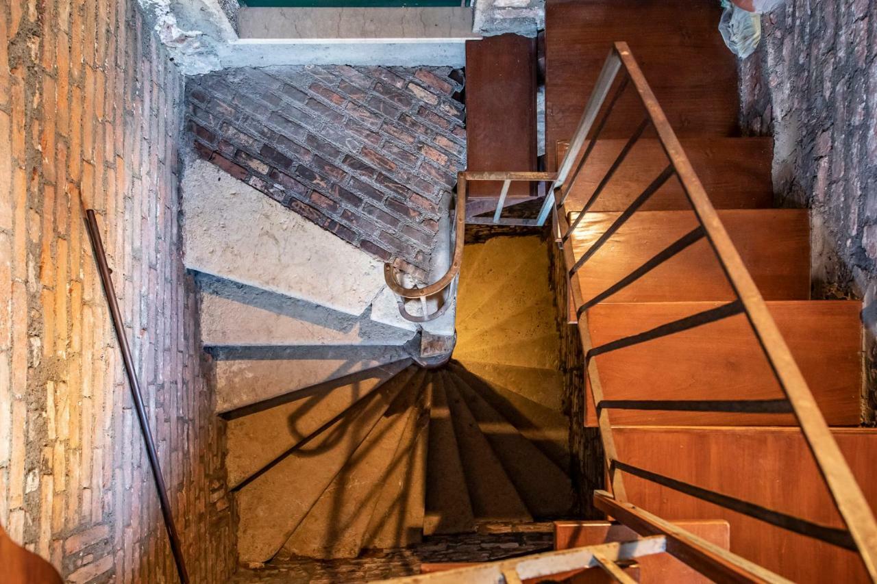 Ferienwohnung Spirit Of The Moon Brescia Exterior foto